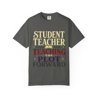 Student Teacher "Teaching the Plot Forward" T-Shirt